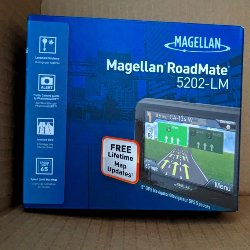 Magellan GPS Roadmate 5202-LM Complete In Box